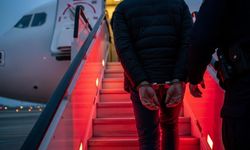 Aranan 27 suçlu Türkiye'ye getirildi