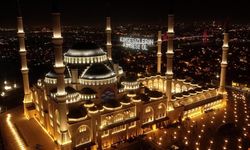 Kadir Gecesi dualarla idrak edilecek