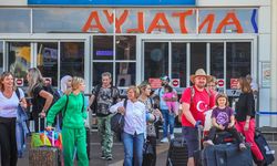 Antalya Havalimanında yolcu sayısı 3,1 milyonu geçti