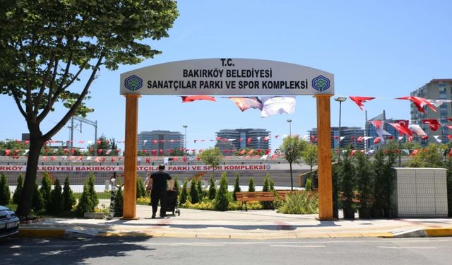 KADROLU SİYASETÇİ