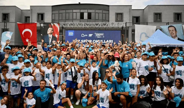 Belediyeden öğrencilere spor desteği