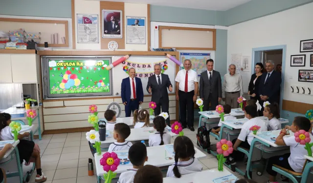 Bursa İl Milli Eğitim'den uyum öğrencilerine ziyaret