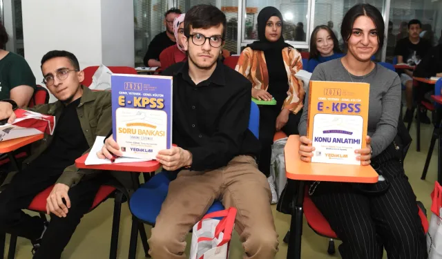 Bursa Osmangazi’de 2026 E-KPSS kursu başladı