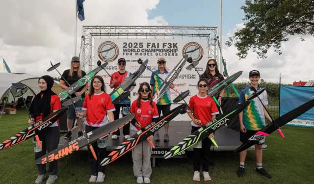 Türk kızları Dünya Kupası'nda havacılıkta ilk üçte