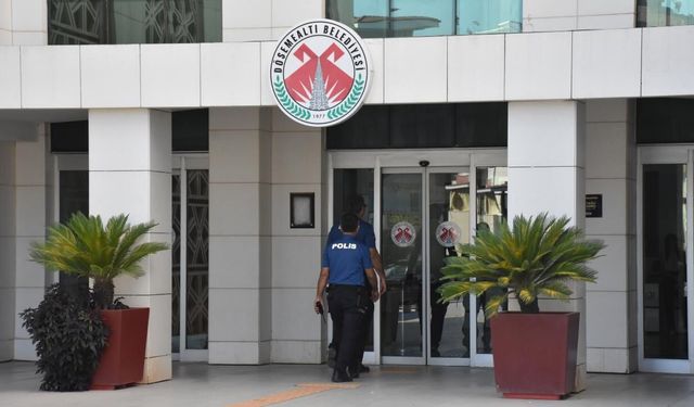Antalya Döşemealtı Belediyesine yolsuzluk soruşturması: 22 gözaltı