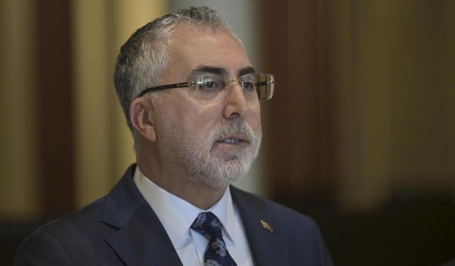 Bakan Işıkhan: Çalışma hayatında adeta sessiz bir devrim gerçekleştirdik