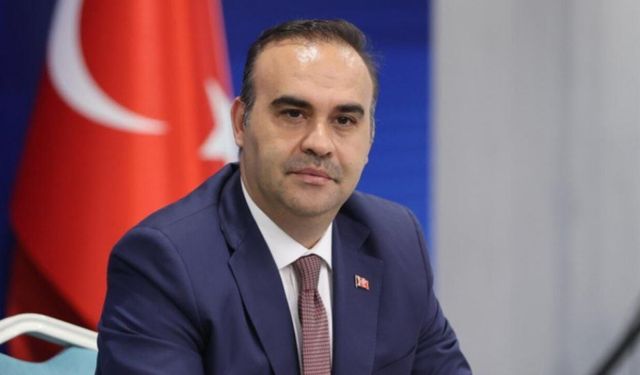 Bakan Kacır'dan Baykar ekibine kutlama