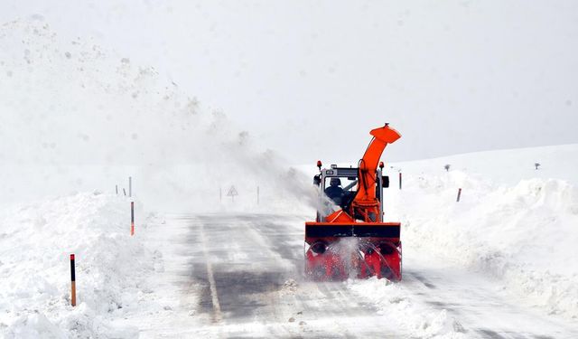 Doğuda kar, Batıda bahar: 44 yol ulaşıma kapalı
