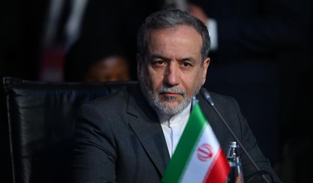 İran Dışişleri Bakanı Erakçi: Trump eğlenmek istediği için insanlar öldürülüyor