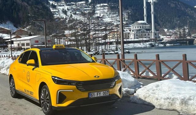 Karadeniz'in zorlu yollarında yerli taksi: Togg