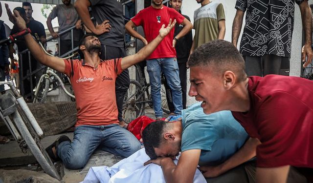 Katil İsrail'in Gazze Şeridi'ne saldırılarında can kaybı 72 bin 247'ye yükseldi