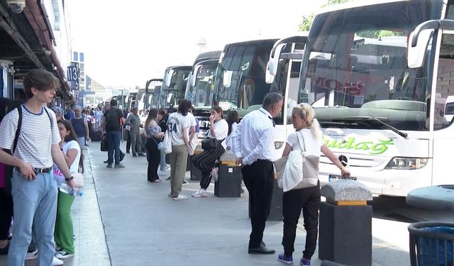 Ramazan Bayramı öncesi otobüs biletlerinin yüzde 90'ı tükendi
