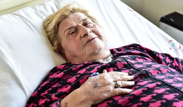 Ünlü söz yazarı Ülkü Aker hayatını kaybetti