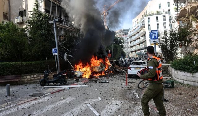 İsrail basını: İran'ın füzesi İsrail Savunma Bakanlığı kompleksinin yanına düştü