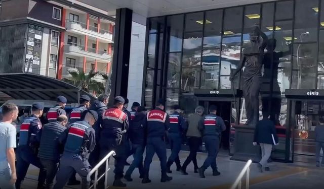 Zehir tacirlerine göz açtırılmıyor: 425 bin hap ele geçirildi