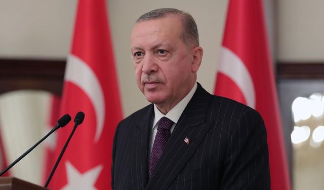 Cumhurbaşkanı Erdoğan'dan Katar Baba Emiri için başsağlığı