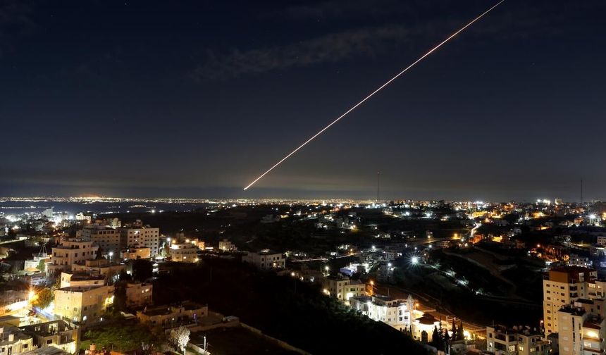 ABD İsrail'in İran'ın Tebriz kentine düzenlediği iki saldırıda 6 kişi hayatını kaybetti