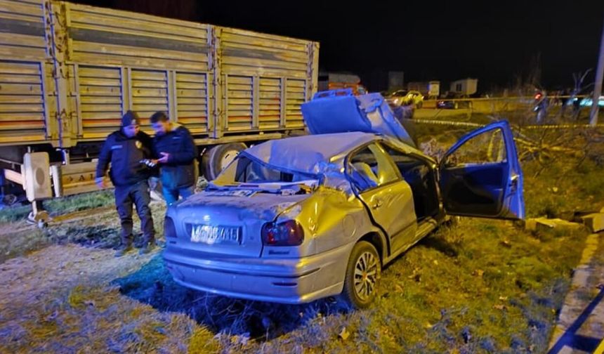 Bolu'da otomobil ile hafif ticari araç çarpıştı: 5 yaralı