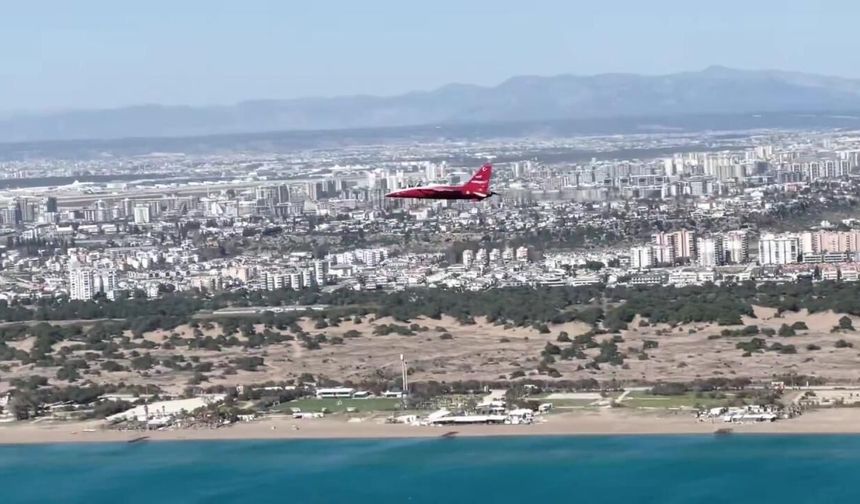 HÜRJET, Akdeniz semalarında sınırları zorladı