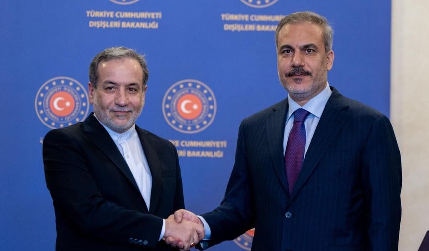 Bakan Fidan, Iranlı mevkidaşı Erakçi ile görüştü