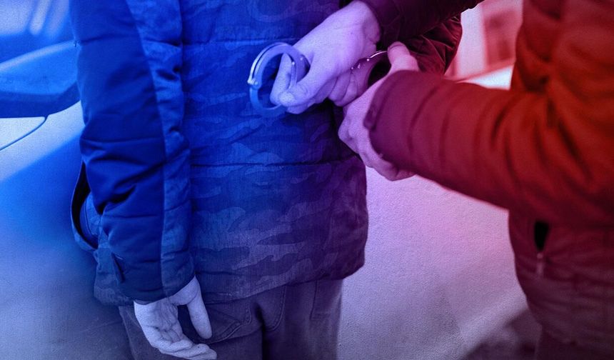 İstanbul'daki uyuşturucu soruşturmasında gözaltına alınan 8 kişi tutuklandı