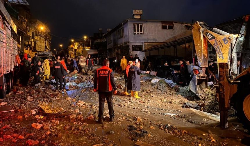 Hatay'da selden etkilenlere 30 milyon lira kaynak aktarıldı