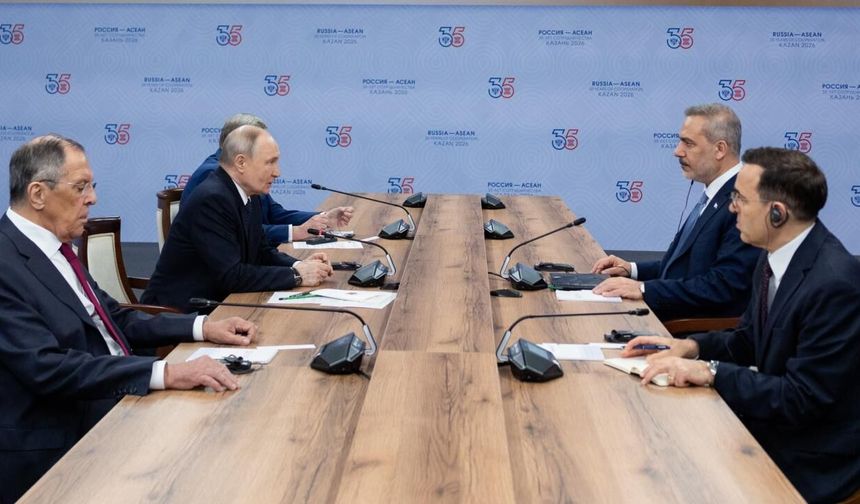 Dışişleri Bakanı Fidan, Rusya Devlet Başkanı Putin ile görüştü