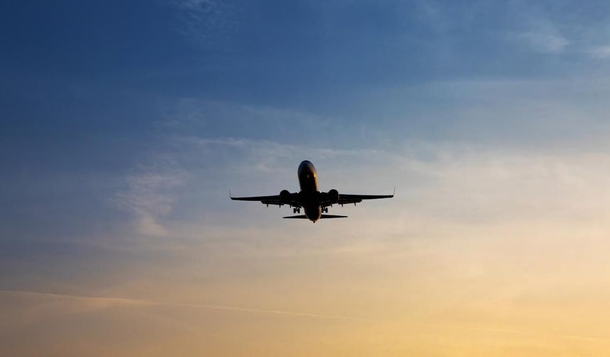 Türk hava sahasından her 14 saniyede bir uçak geçti