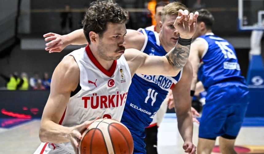 12 Dev Adam 8'de 8 ile Dünya Kupası'nda