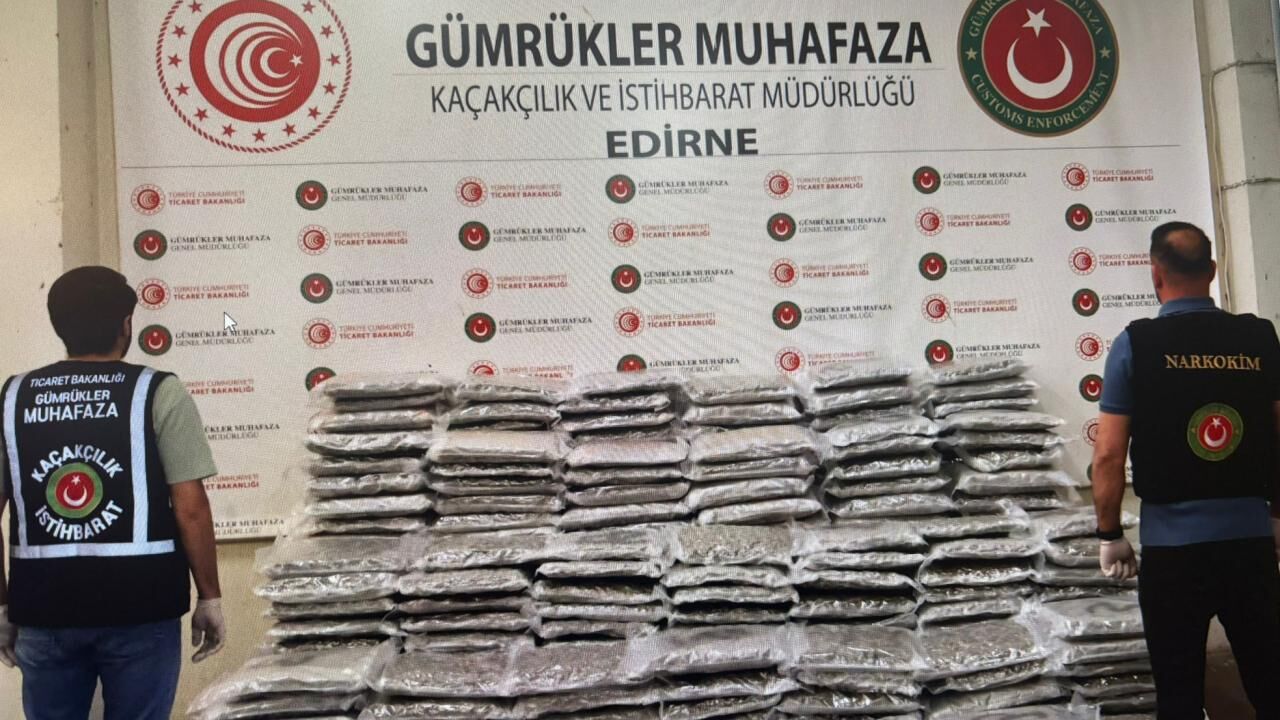 Gümrükler Muhafaza ekipleri, 420 kilo uyuşturucu ele geçirdi